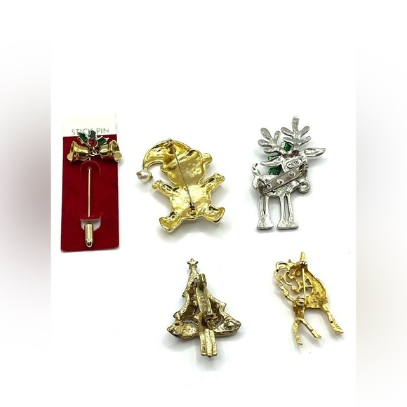 Vintage Christmas Brooch 5 Holly & Jingle Bells Santa Reindeer Tree Pin Lot - Picture 8 of 14